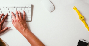 2014-09-2-Life-of-Pix-free-stock-photos-hands-desk-swatch-Damian-zaleski